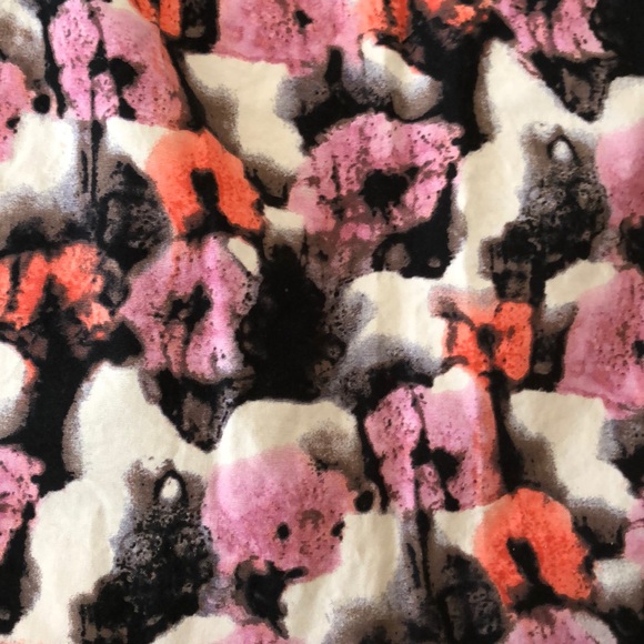 J Crew white & Pink watercolor potpourri Miniskirt - Picture 3 of 5